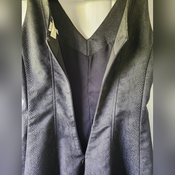 Chandi & Lia- Size Small- Black Fit and Flare Faux Snakeskin Dress - Picture 5 of 8